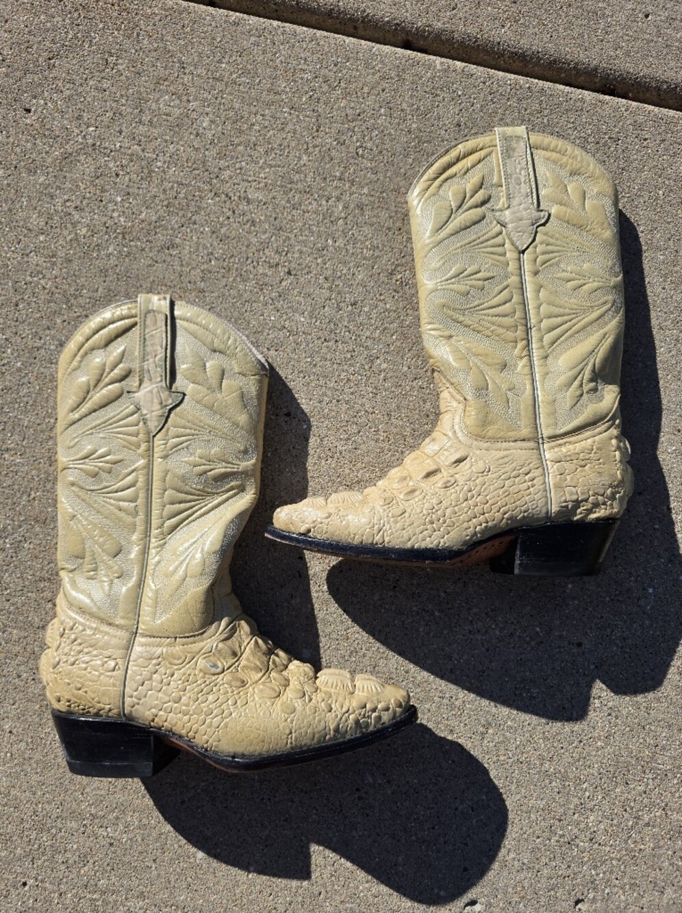 Vtg Botas Brito Hornback Caiman Alligator Cowboy Boots Women 26.5/8 Men 7